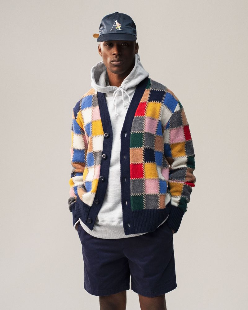 https://cdn.shopify.com/s/files/1/1246/6441/files/Man_in_checkered_jacket.jpg?v=1626197812