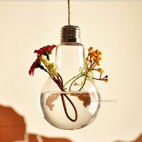 How to make a terrarium: lightbulb glass container | Shopify Retail blog