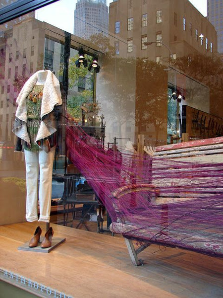 4 Benefits of Using a Mannequin for Your Displays - Display Connection