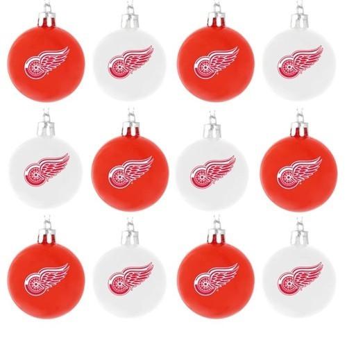 red plastic ball ornaments