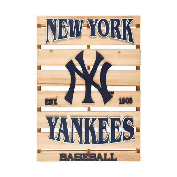 New York Yankees MLB Wood Pallet Sign