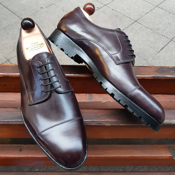 人気の VassShoes P2 [42.5] Theresianer Cordovan ドレス/ビジネス