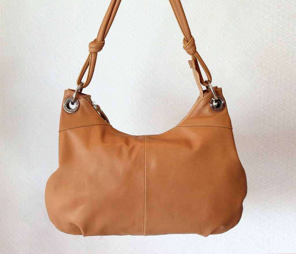 leather totes with zipper closure