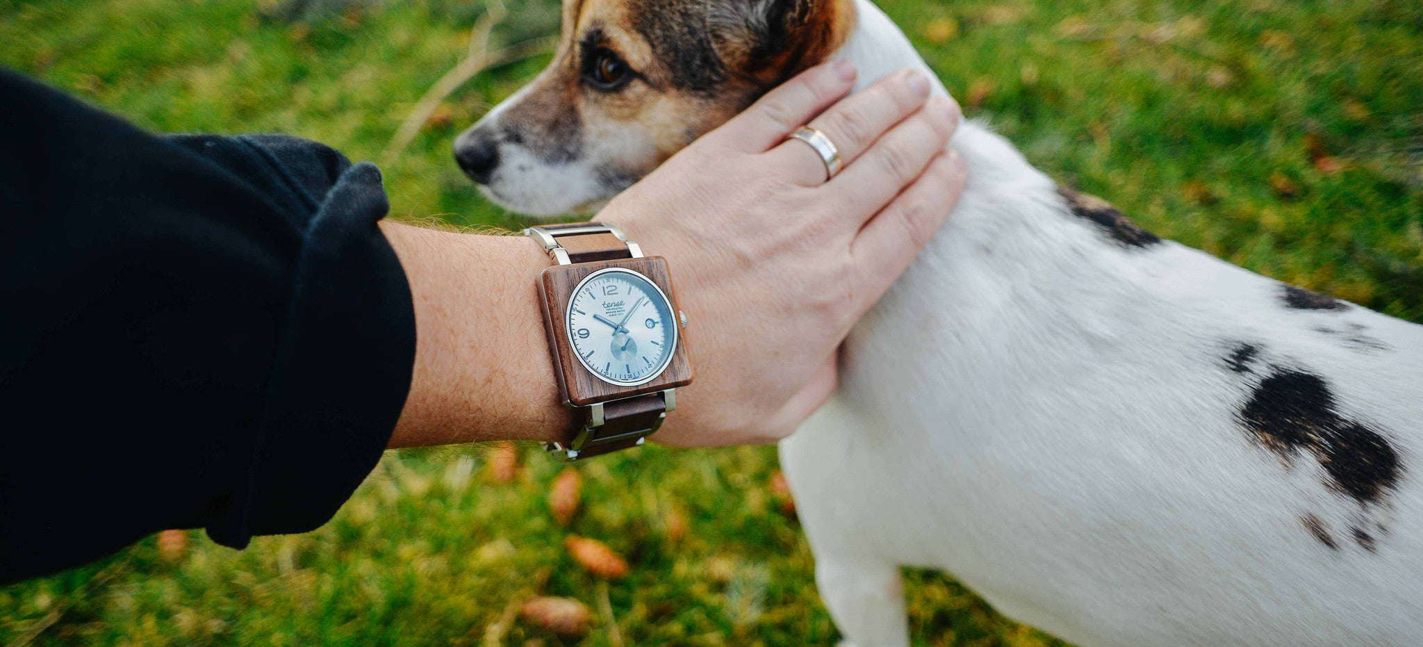 Tense Vermont Watch in Walnut Wood