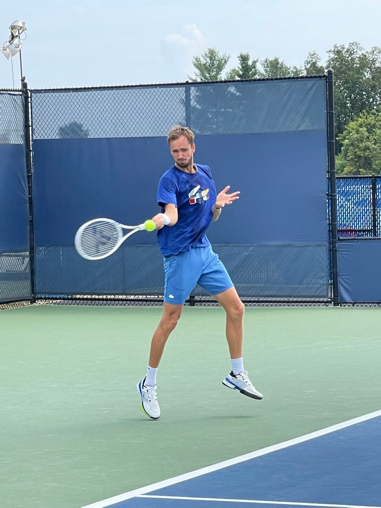 Daniil Medvedev forehand stroke