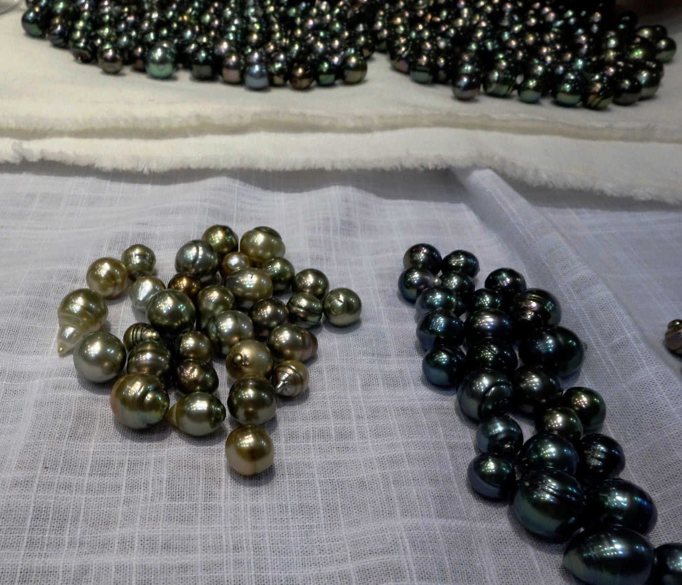 The real art of making Tahitian pearl strands