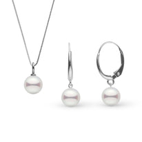 8.5-9.0 mm Akoya Pearl Muse Collection Pendant and Earrings Set yellow gold