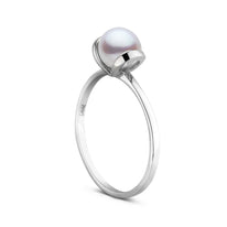 Bonita Collection Akoya Pearl Ring white gold front