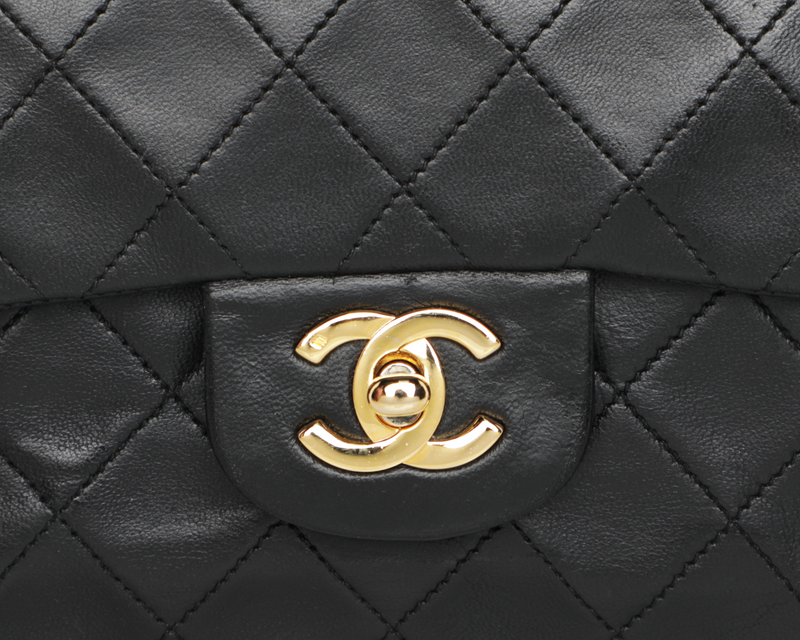 Chanel Lambskin Leather Quilted Shoulder Bag – Mint Market
