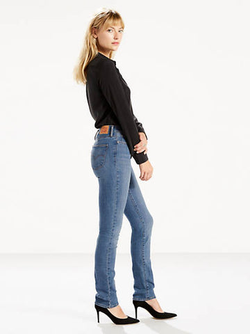 slimming slim levi's