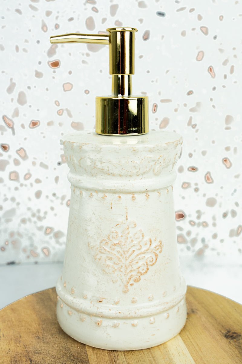 https://cdn.shopify.com/s/files/1/1250/2653/products/10063french-country-ceramic-soaplotion-dispenser-75-778238_1600x.jpg?v=1684867348