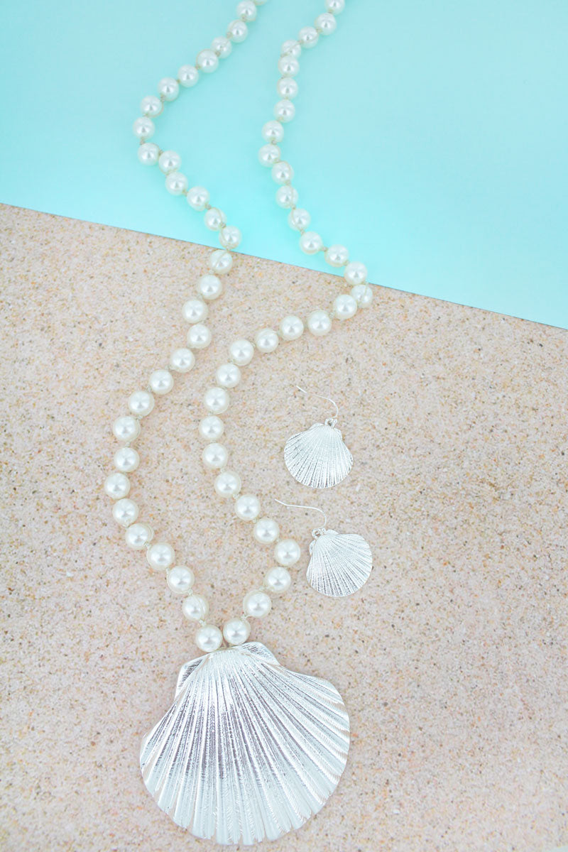 Silvertone Clam Shell Pendant Pearl Necklace and Earring ...