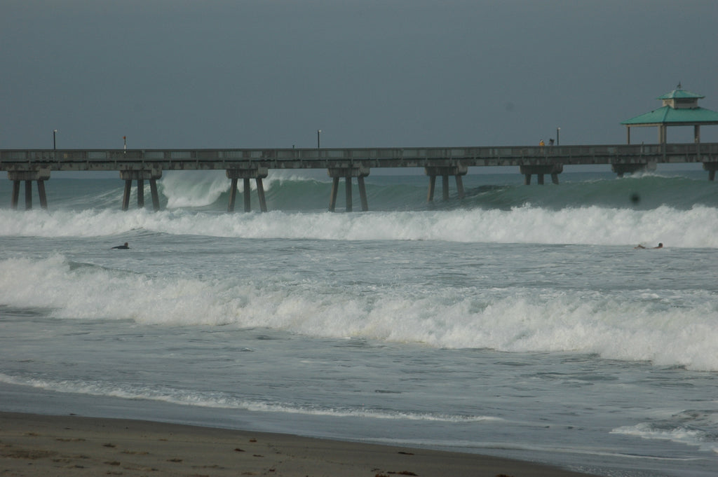 Deerfield Beach Pier Surfing