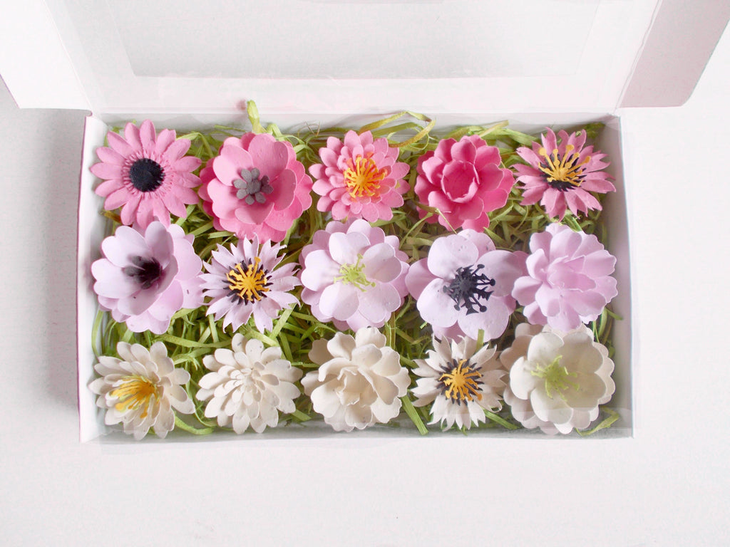 gift paper flowers