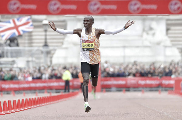 Eliud Kipchoge wins the 39th London Marathon in London, yesterday. [AP]