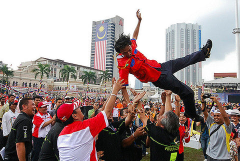 merdeka day flower delivery