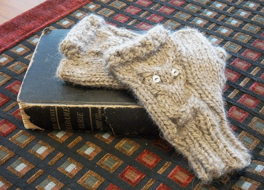 magic fingerless mittens knitting pattern