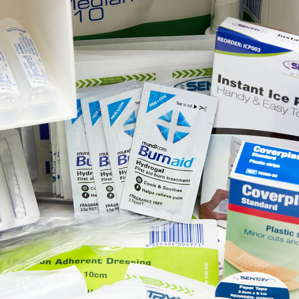 Brenniston Medium Risk Workplace First Aid Kit Plastic Cabinet