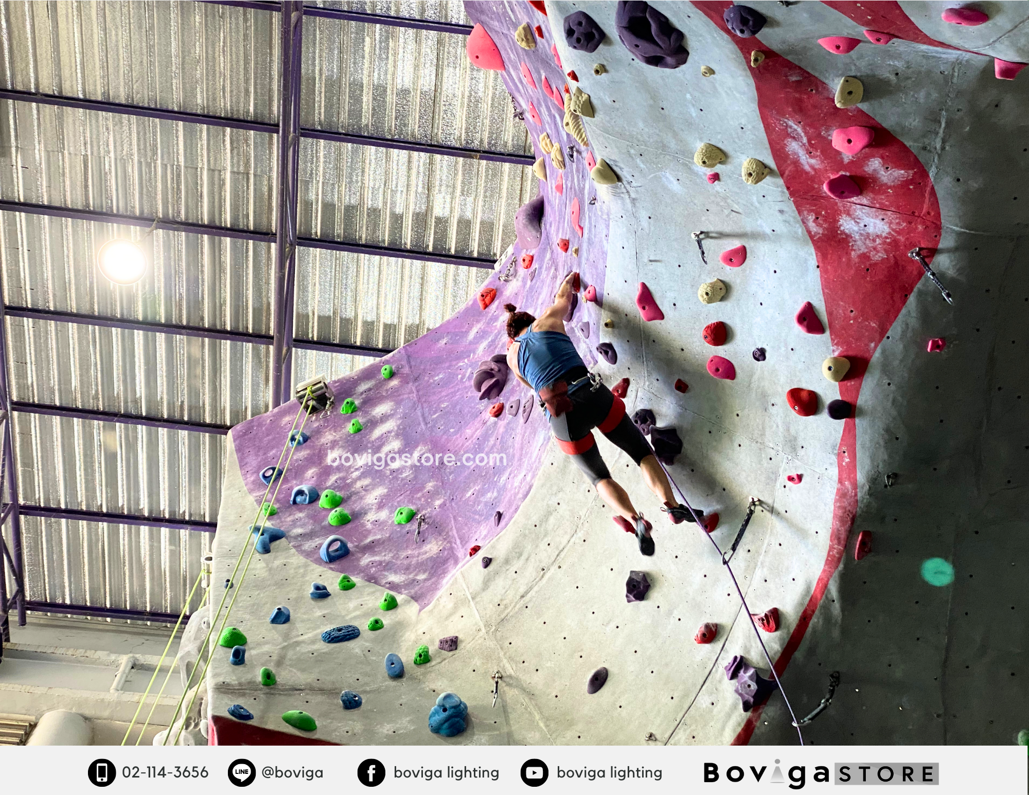 แสงคุณภาพใกล้เคียงธรรมชาติ โคมไฮเบย์ Series 8 แบรนด์ Box Bright ที่ Urban Playground Rock Climbing