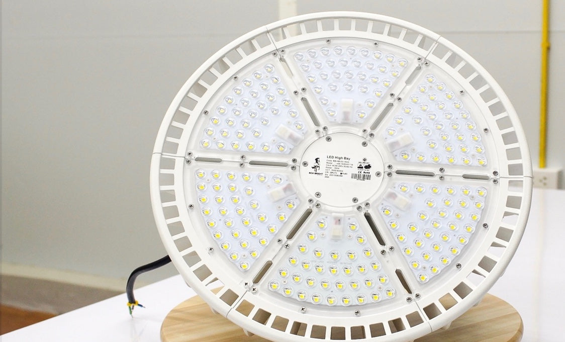 โคม High Bay LED, โคมไฮเบย์แอลอีดี LED High Bay หรือ โคมไฟโรงงาน LED รุ่น SERIES 3 แบรนด์ BOX BRIGHT คัดสรรชิป LED คุณภาพจาก Philips 