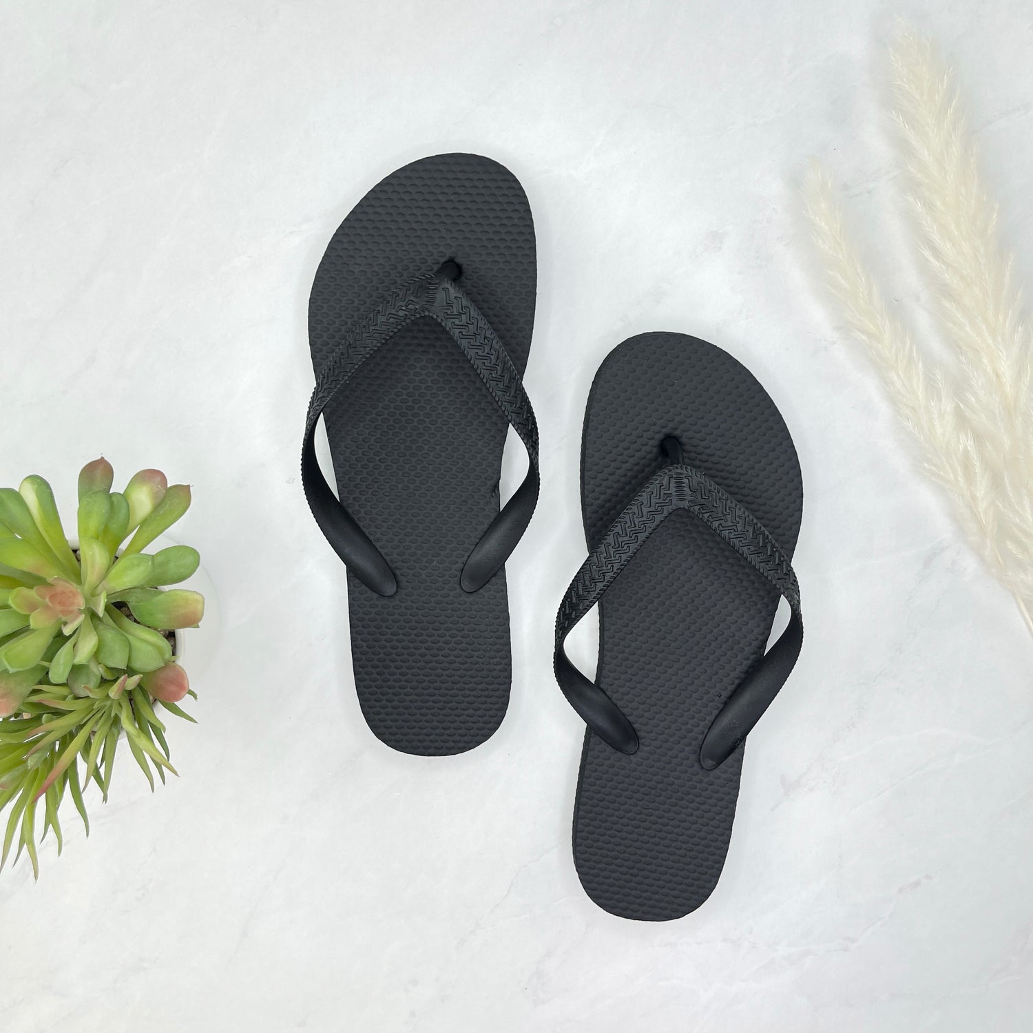 Wholesale Bulk Flip Flops - 20 Black Wedding Guest Flip Flops