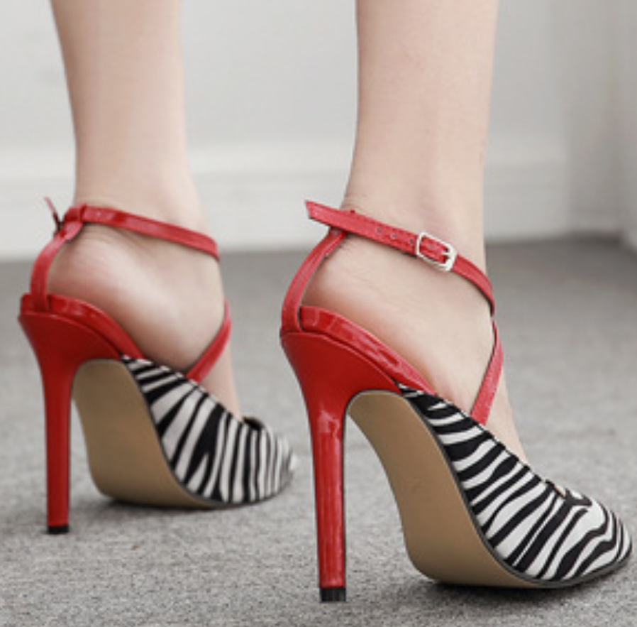 New high-heeled, pointy zebra-print monochrome sandals