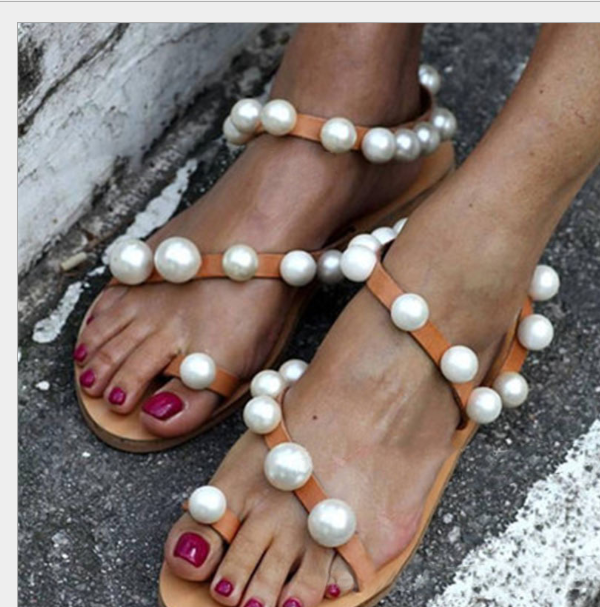 Hot style pearl drill set toe flat sandals shoes