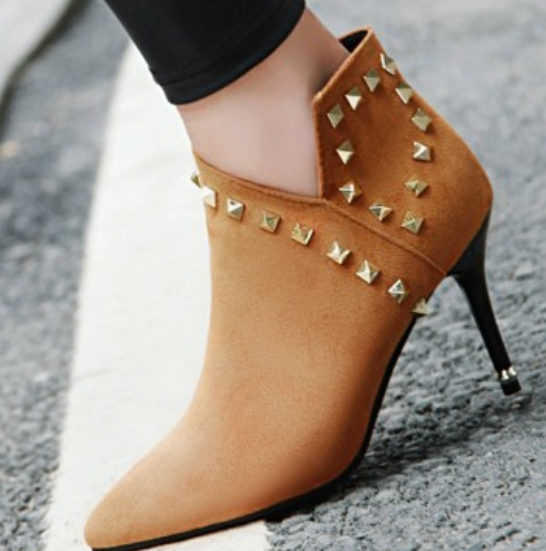 New suede metal rivet short shoe with pointed head shoes