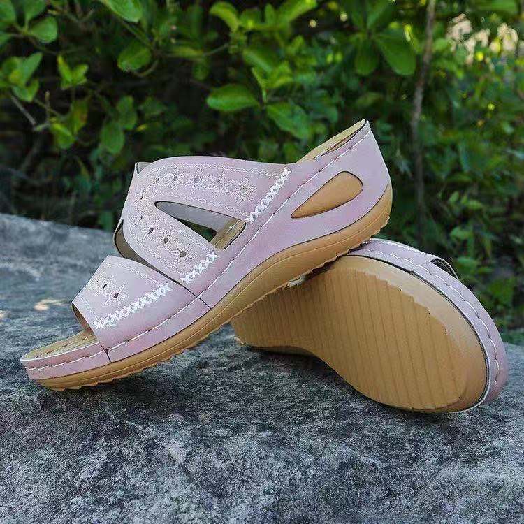 New embroidered slippers women's casual plus size sandals