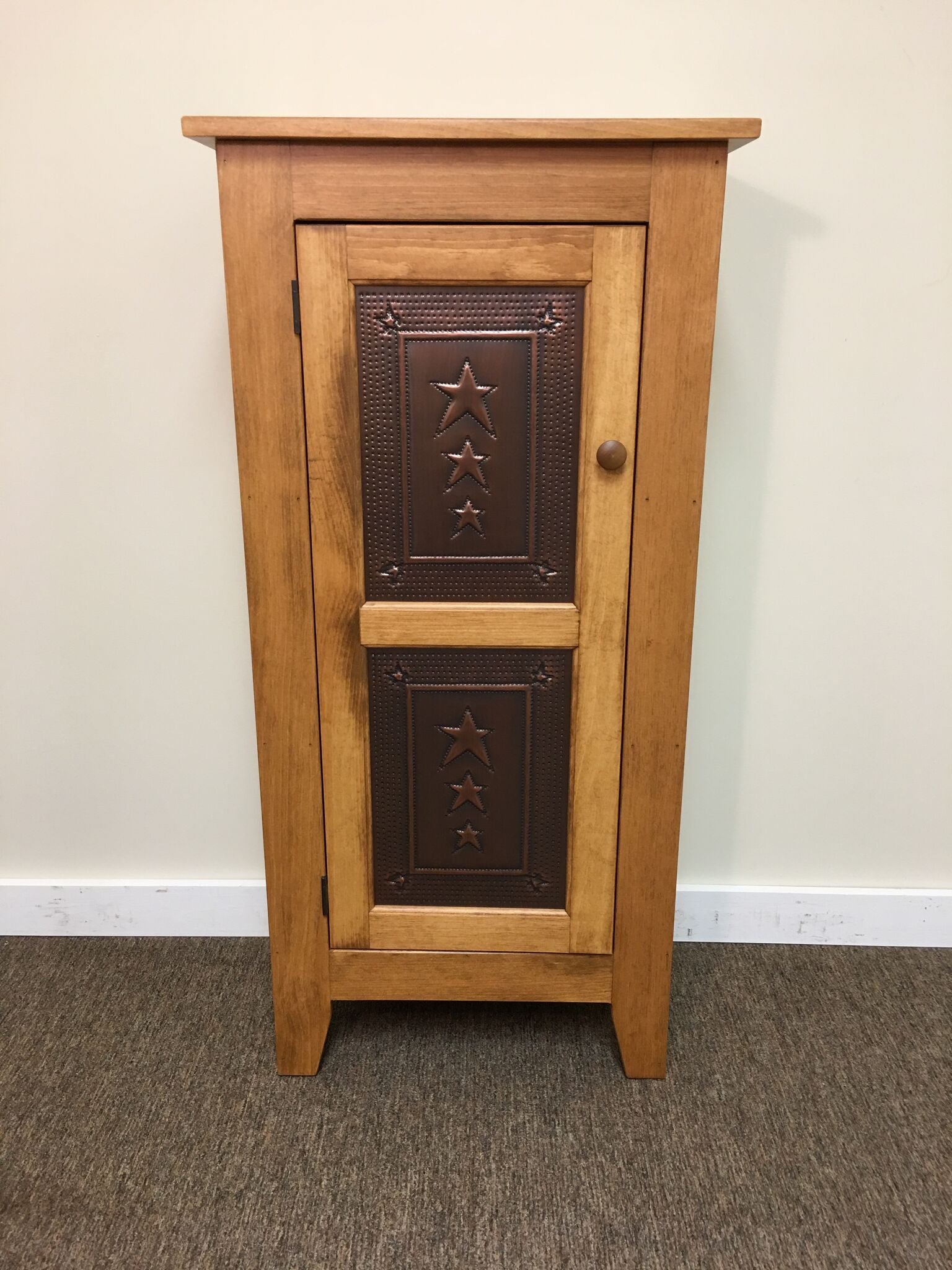 Honey Leaf Jelly Cabinet With Copper Star Tin Kc Country Home