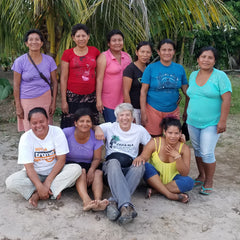 Campbell Plowden with artisans from Amazonas. Photo by Tulio Davila/Amazon Ecology