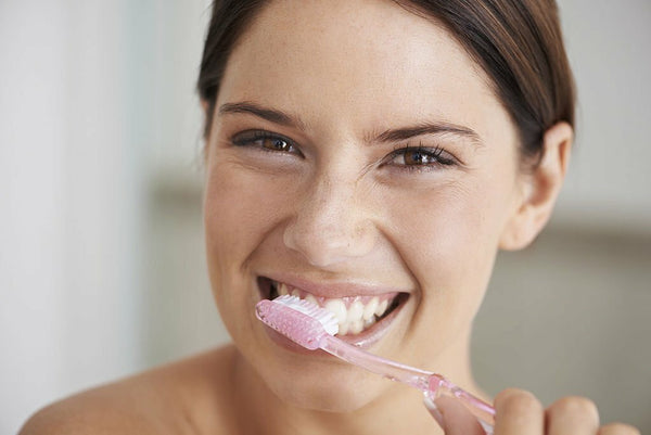 toothbrush for whitening teeth