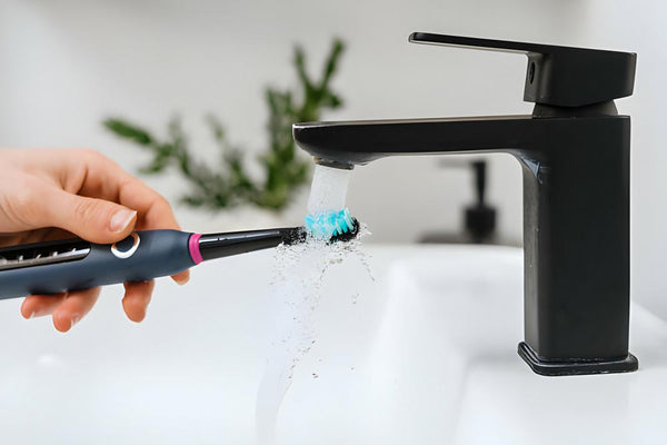 how to clean toothbrush after covid