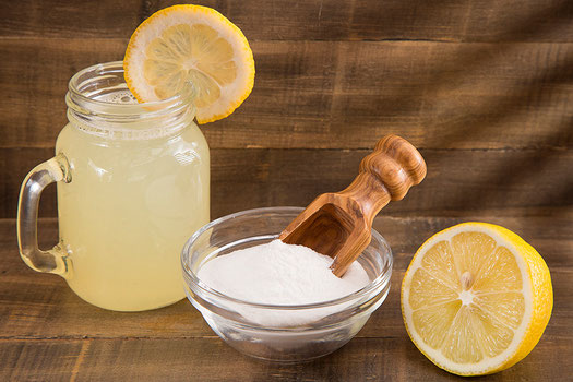 4 benefits that lemon juice with baking soda offers