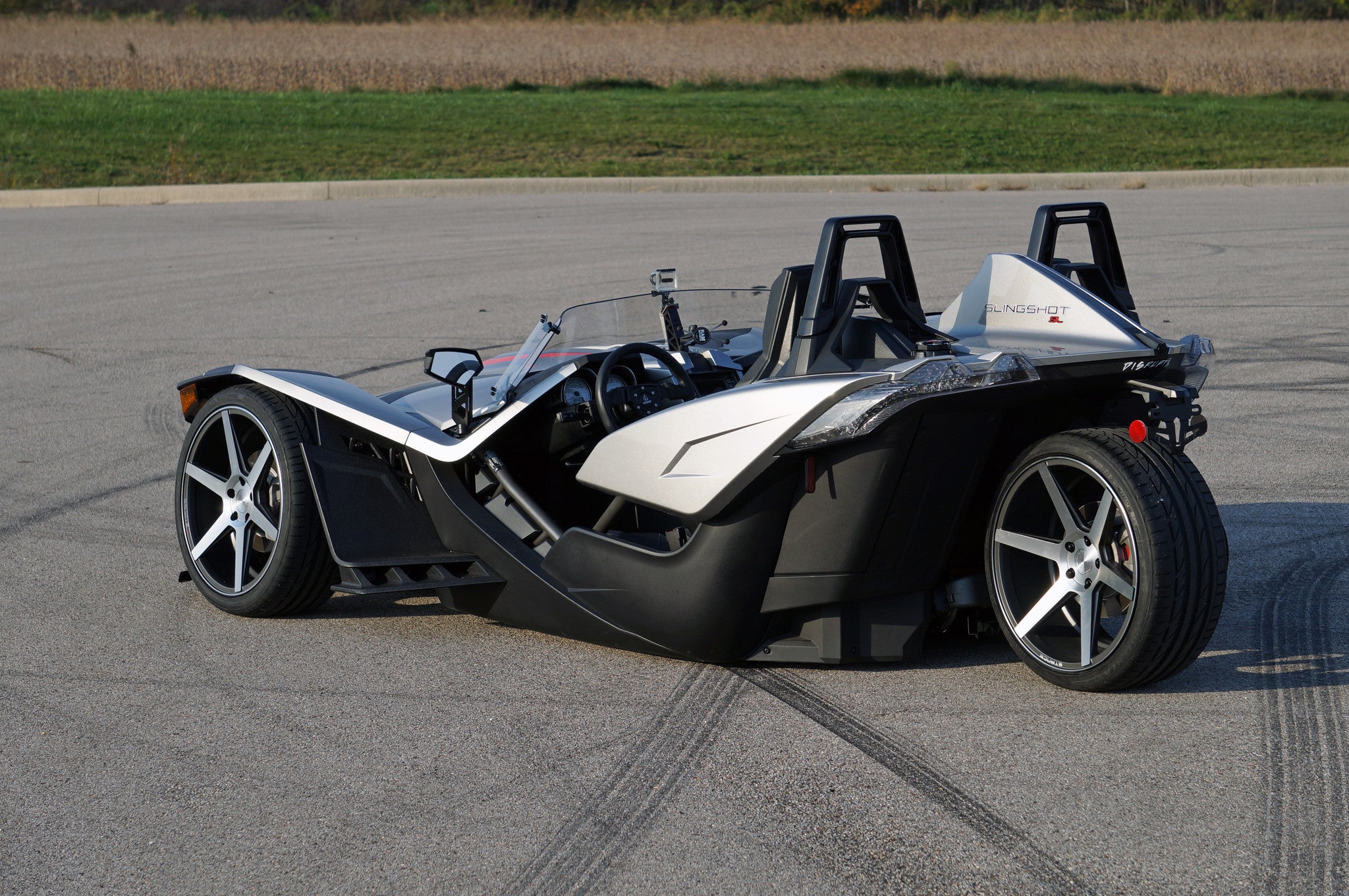 Custom Four Seat Vaydor Slingshot – Rev Dynamics