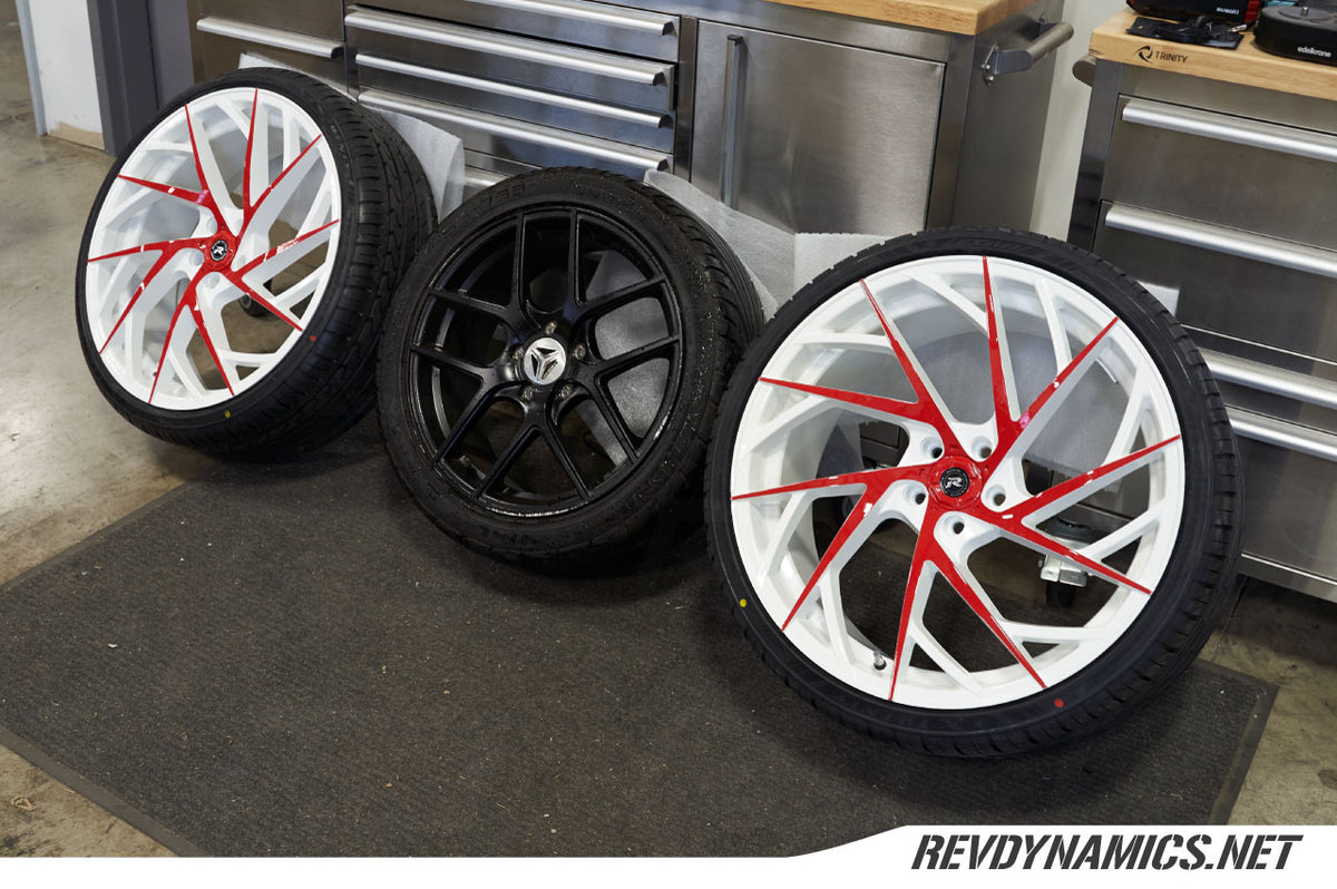 Polaris Slingshot OEM VS Lexani Custom Powder Coated Wheels
