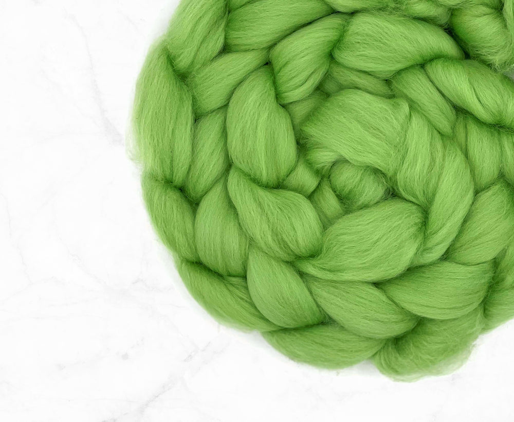 Jumbo yarn MERINO MAXI - Green pack 210g  Knit Design Studio - Super  chunky yarns. Chunky knitted blankets. Chunky knitwear. Knitting Kits.