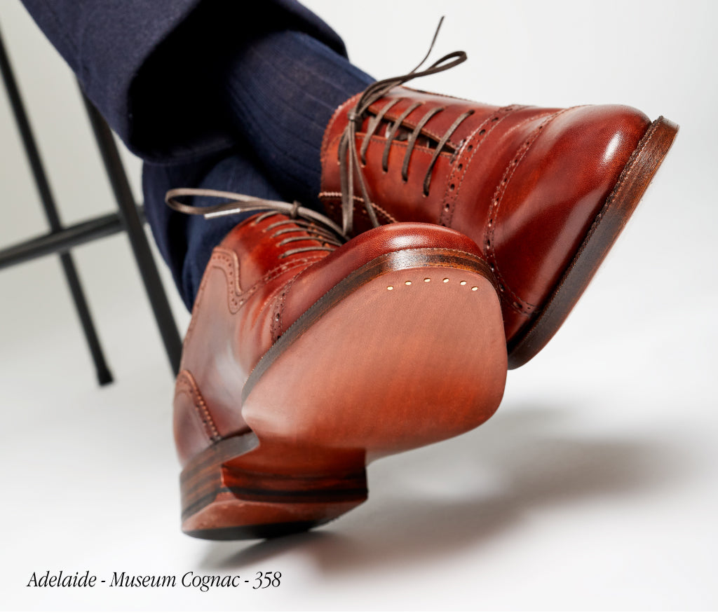 Oxford vs Derby Shoes – What's The Difference? 