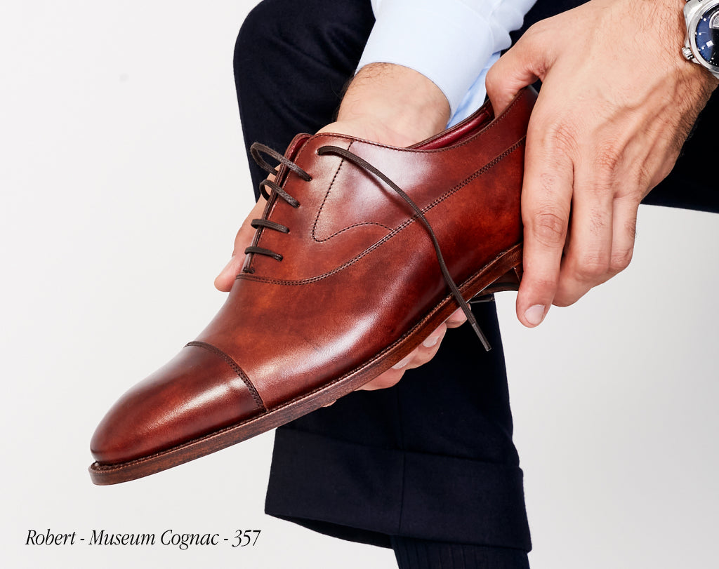 The Difference Between Oxford And Derby Shoes.