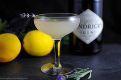 Drinking Divas Lavender Bee's Knees Cocktail