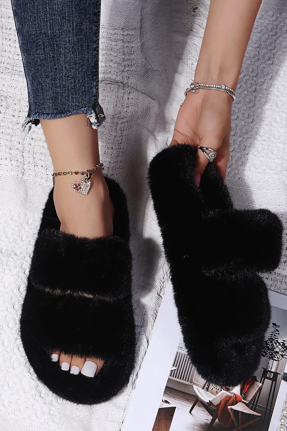 fluffy strap slippers