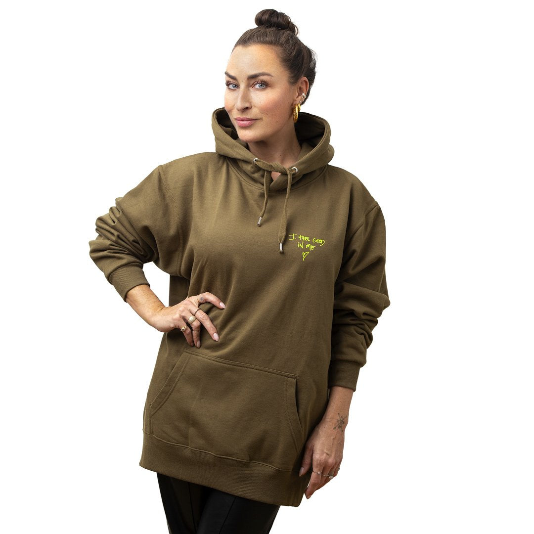 Se #IFeelGoodInMe - Dropps EXCLSV Olive Hoodie / Hættetrøje - Limited - L/Xl hos Dropps By Szhirley