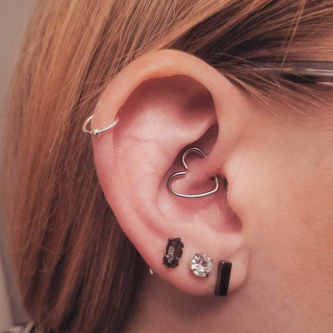 inner ear piercing cartilage piercing