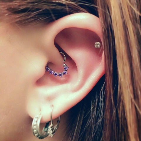 ear piercing cartilage piercing
