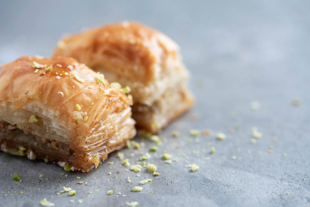 soğuk baklava nedir sorusuna cevap olabilecek nitelikte nefis görünen soğuk baklavalar