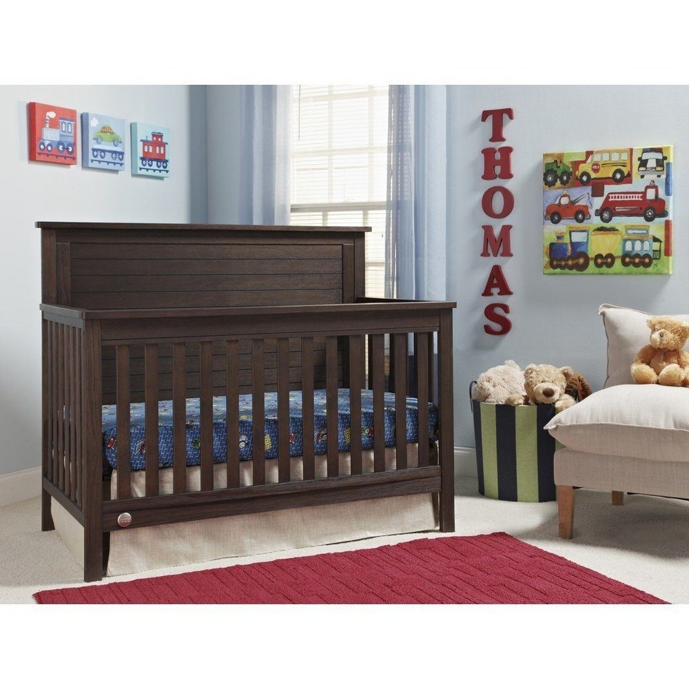 FisherPrice Quinn Full Panel Convertible Crib