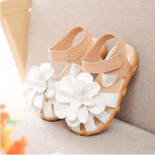 Summer new flower princess girls shoes baby child toe cap covering girls sandals size 21-30 - Fab Getup Shop