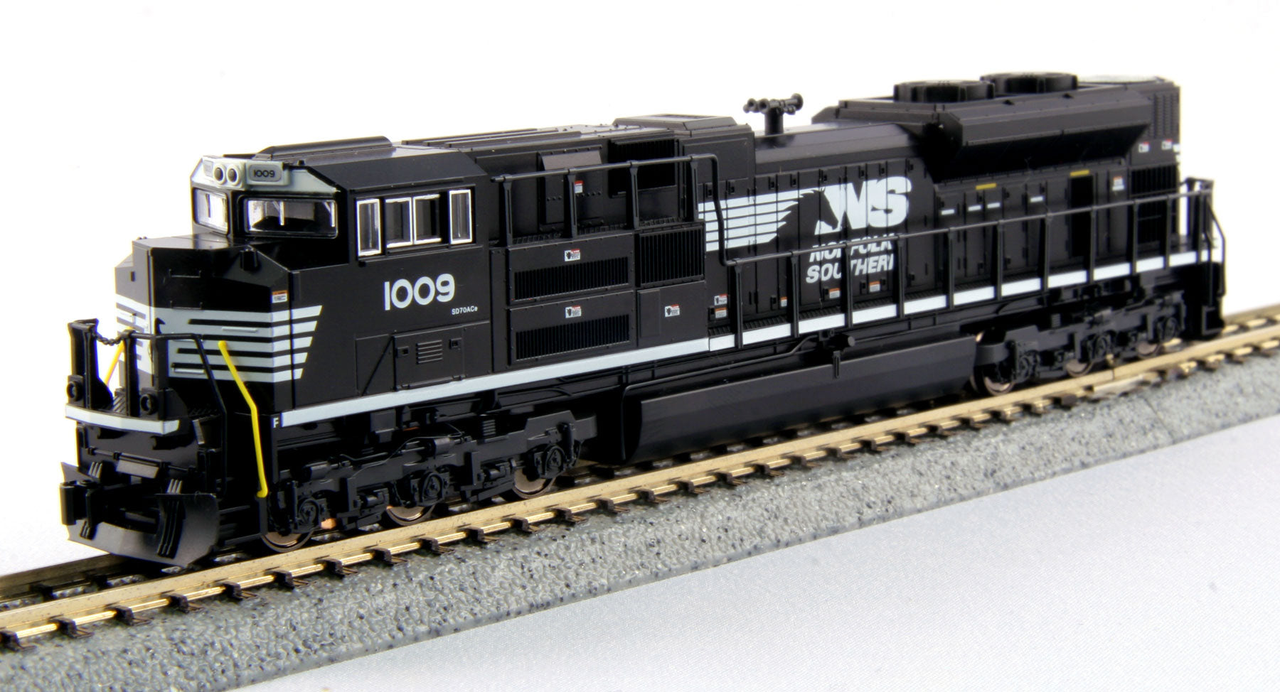 g scale sd70ace