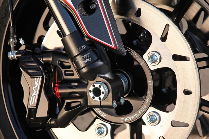 超ポイントバック祭】 レブフィニ その他ハーレー KERIO FRONT BRAKE CALIPER AXIAL PISTONS RIGHT  00-18 MODELS Rebuffini