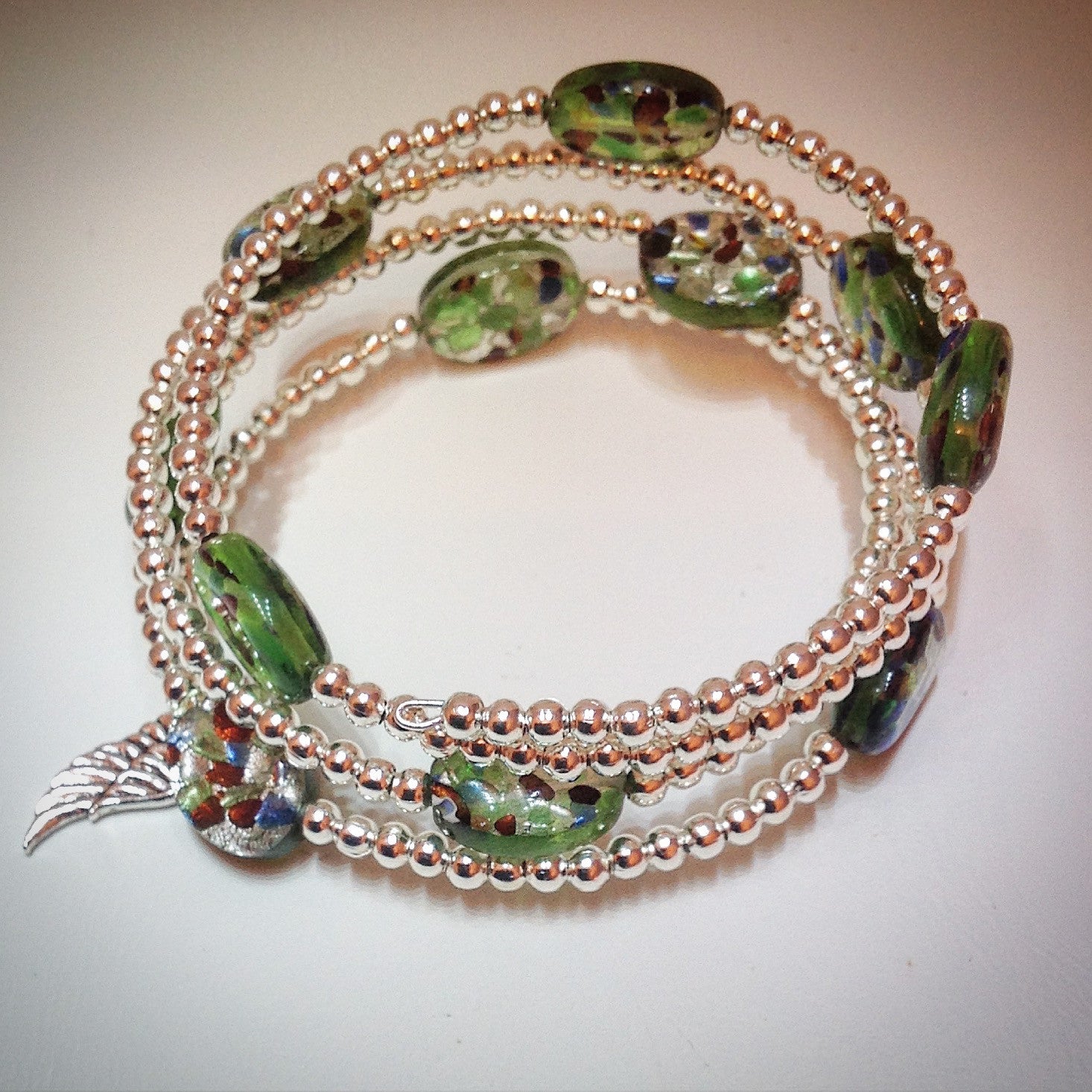 Beaded memory wire bracelet - Oval Venetian glass and silver beads with ...